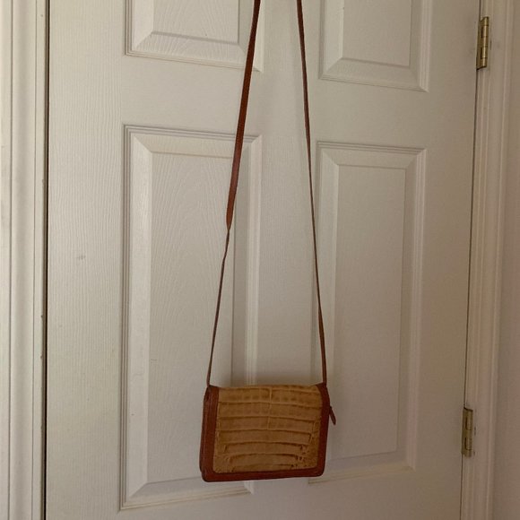 Brahmin cross body purse - Picture 1 of 8